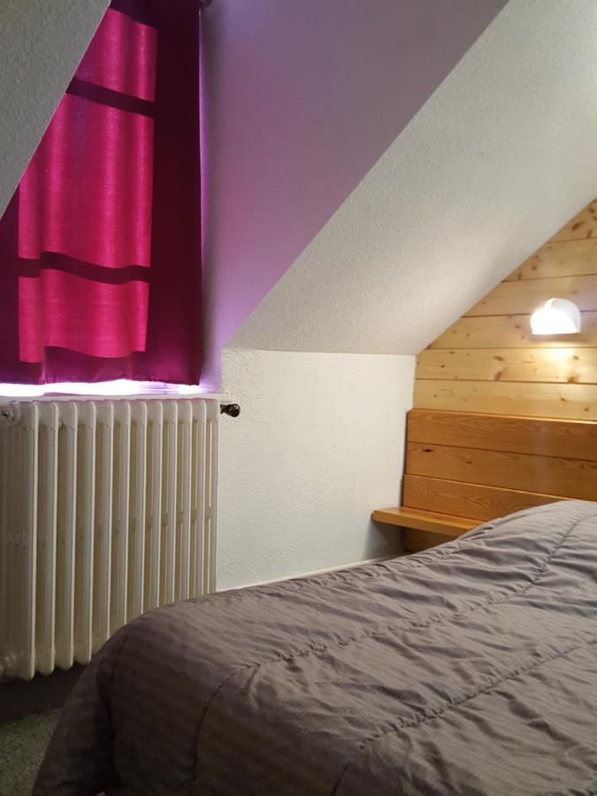 Hotel Restaurant Glaizette LʼArgentière-la-Bessée Exteriör bild