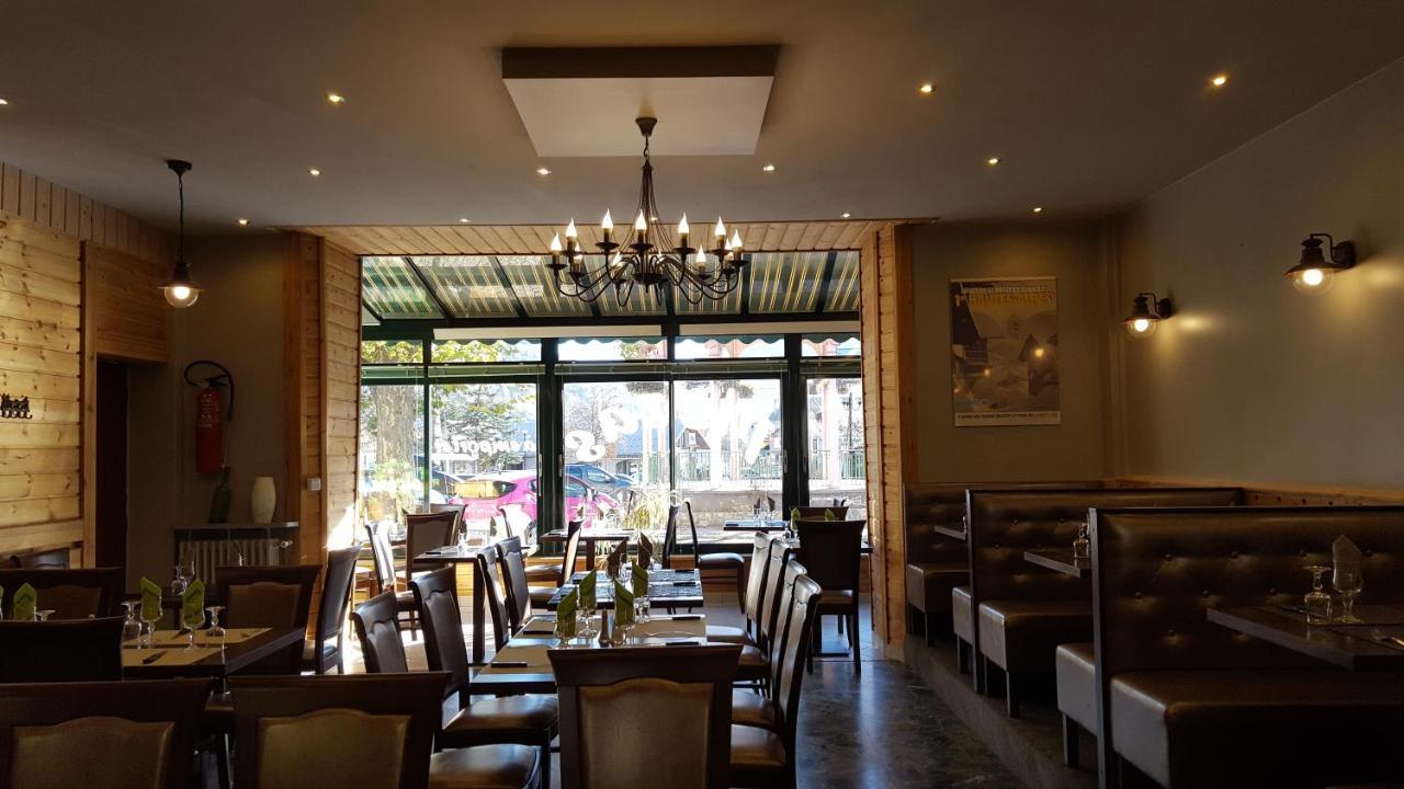Hotel Restaurant Glaizette LʼArgentière-la-Bessée Exteriör bild